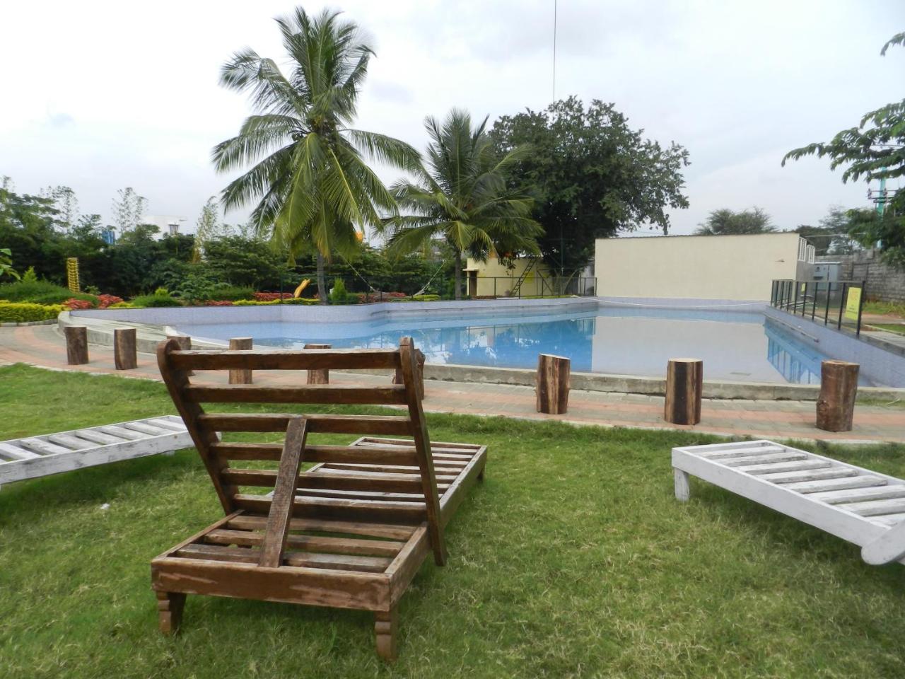 Kaglipur Park Hotel And Resort מראה חיצוני תמונה
